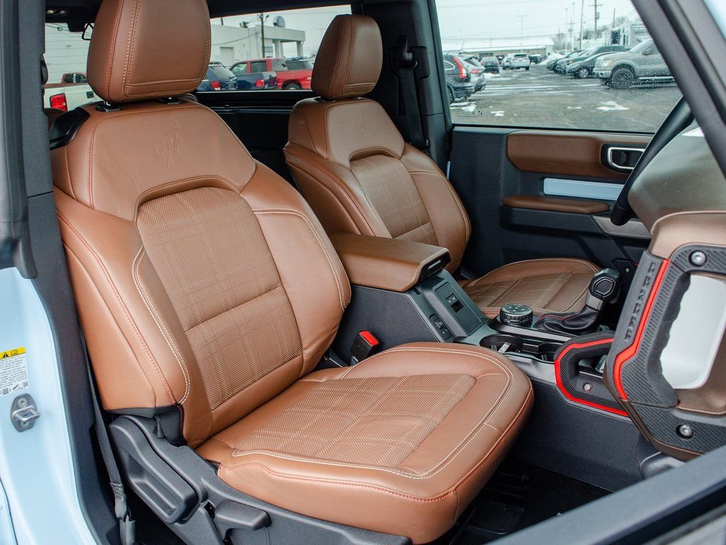 Used 2023 Ford Bronco Heritage Edition image 37