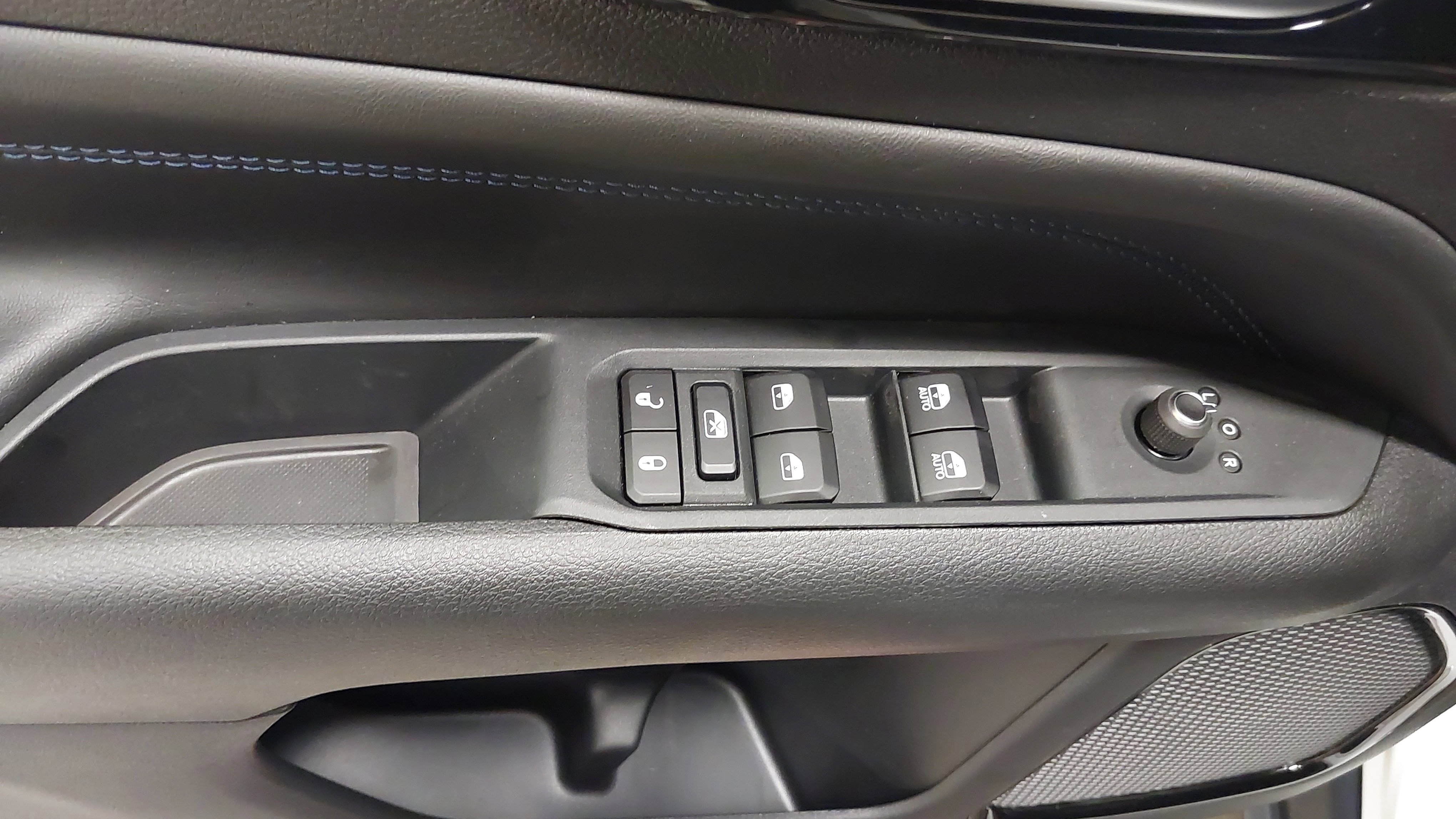 New 2026 Jeep Compass Latitude w/ Quick Order Package 29K image 25