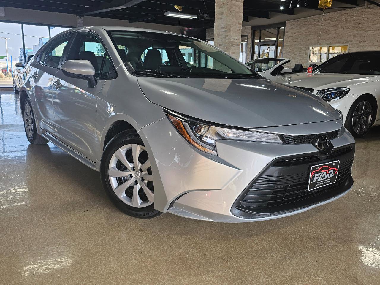 Used 2023 Toyota Corolla LE image 1