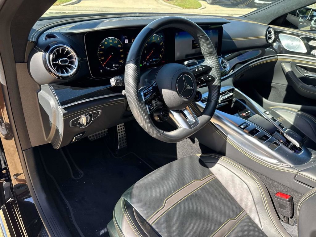 Used 2022 Mercedes-Benz AMG GT 43 image 19