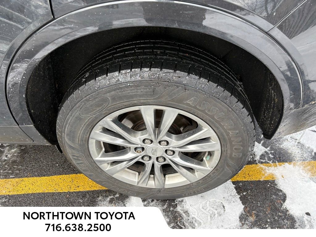 Used 2020 Cadillac XT5 Premium Luxury image 11