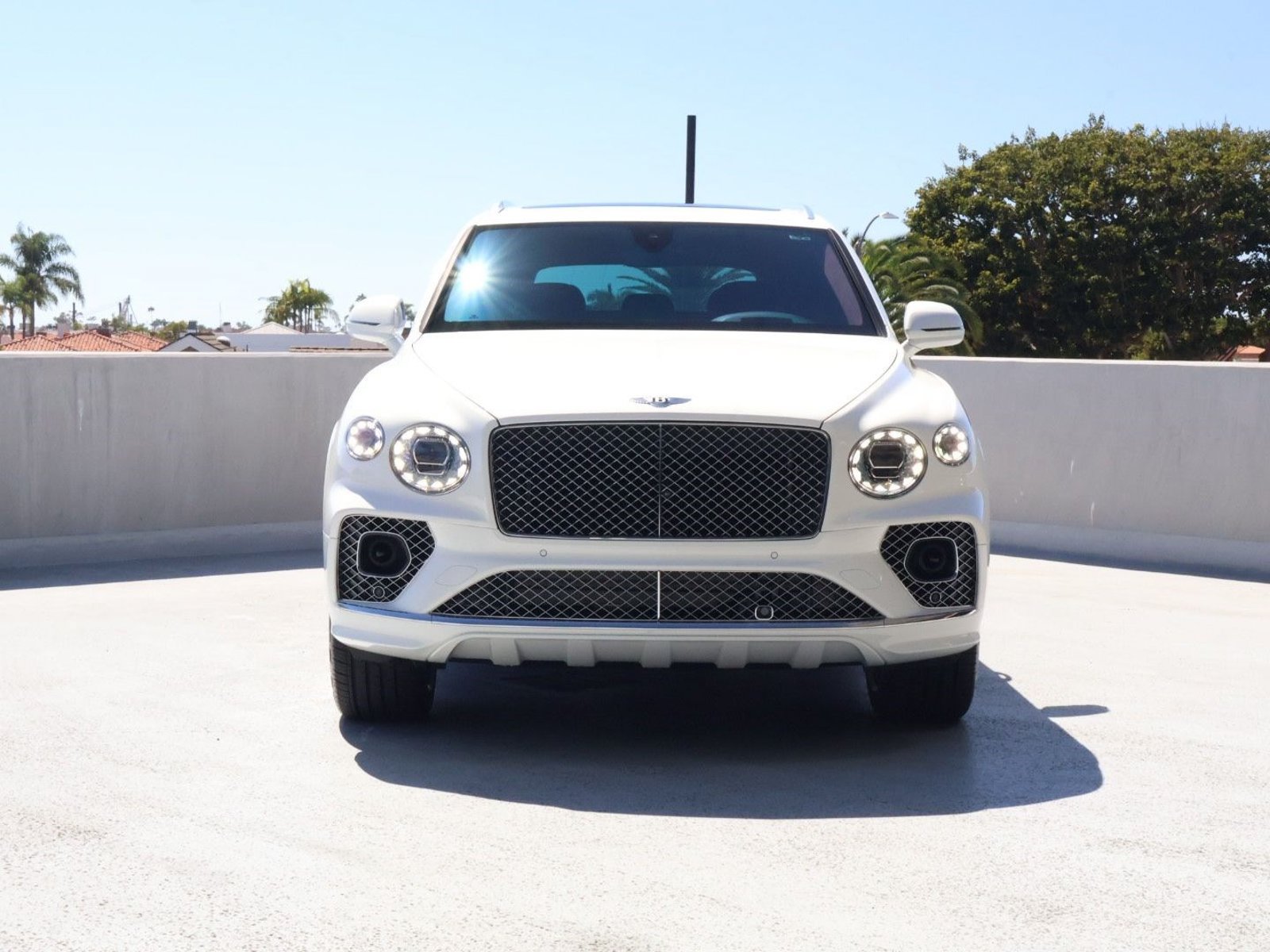 Certified 2023 Bentley Bentayga AWD/4WD image 10