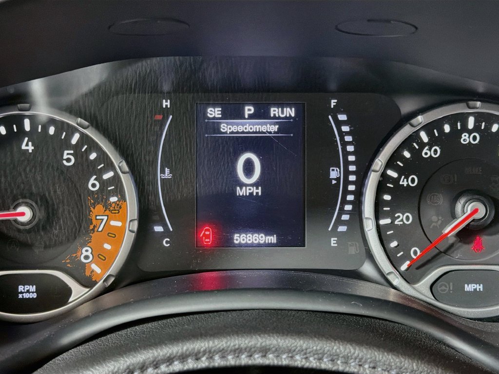 Used 2017 Jeep Renegade Sport w/ Power & Air Group FWD image 14