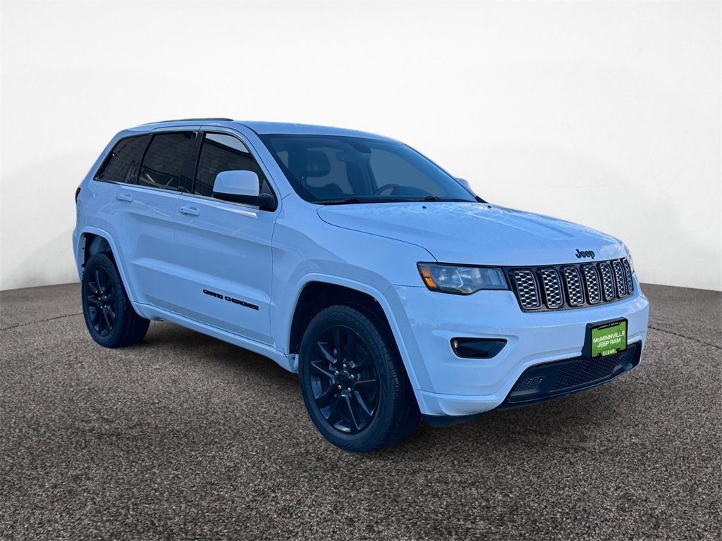 Used 2018 Jeep Grand Cherokee Altitude image 7