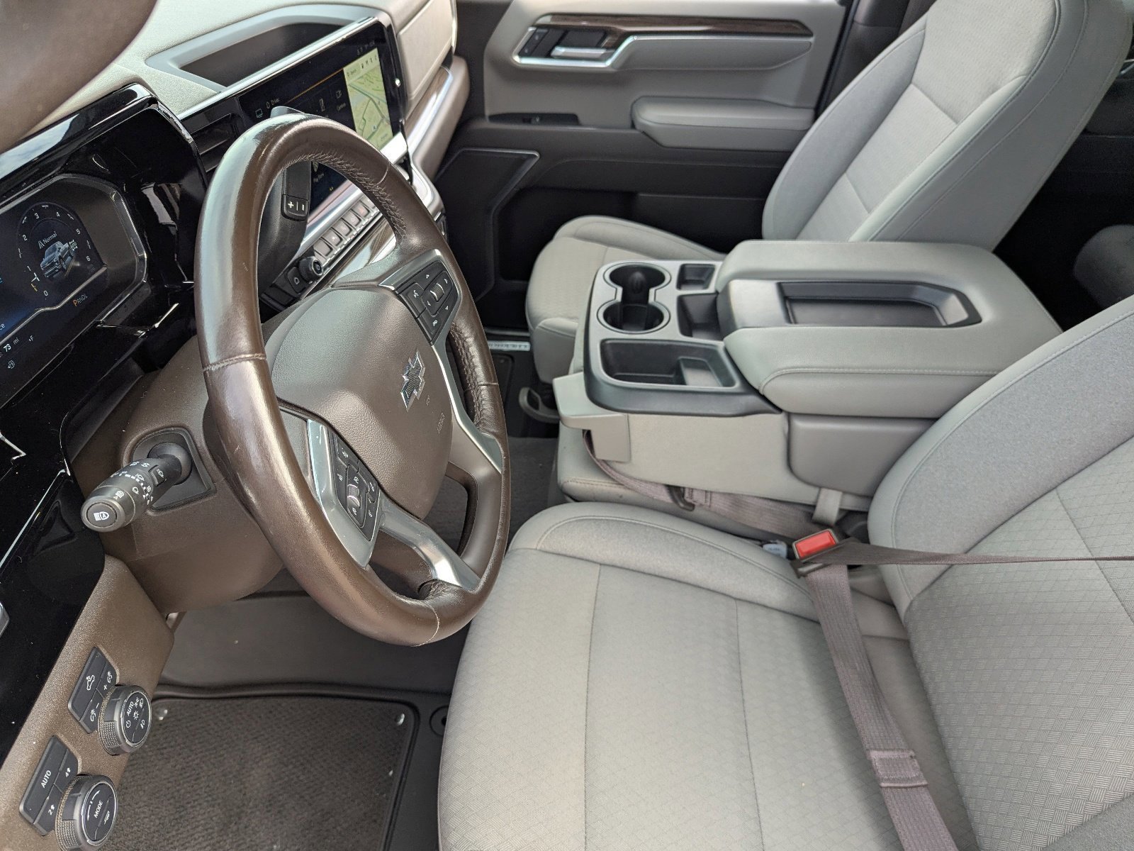 Used 2023 Chevrolet Silverado 1500 RST w/ Protection Package image 23