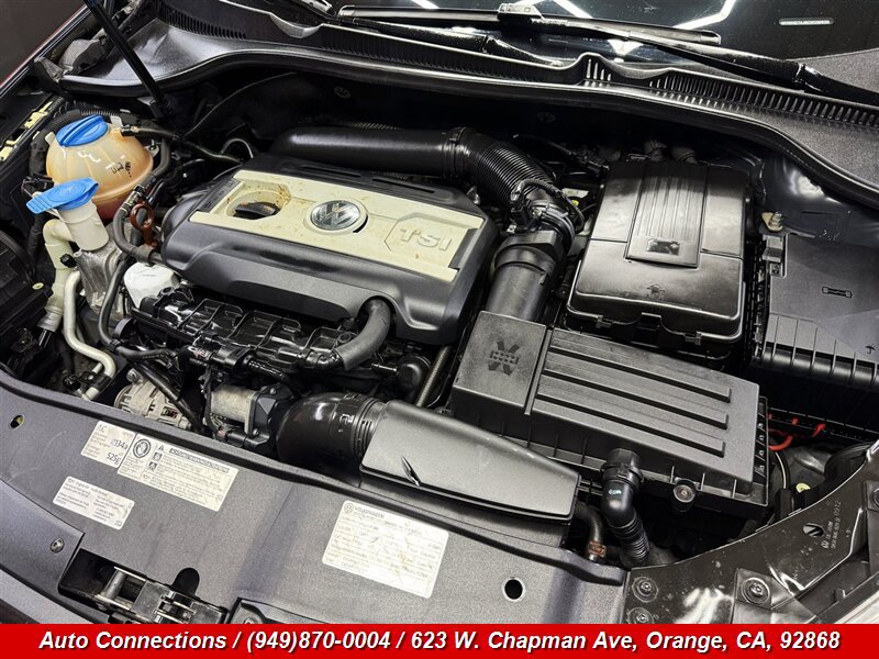 Used 2012 Volkswagen Golf 4-Door FWD image 33