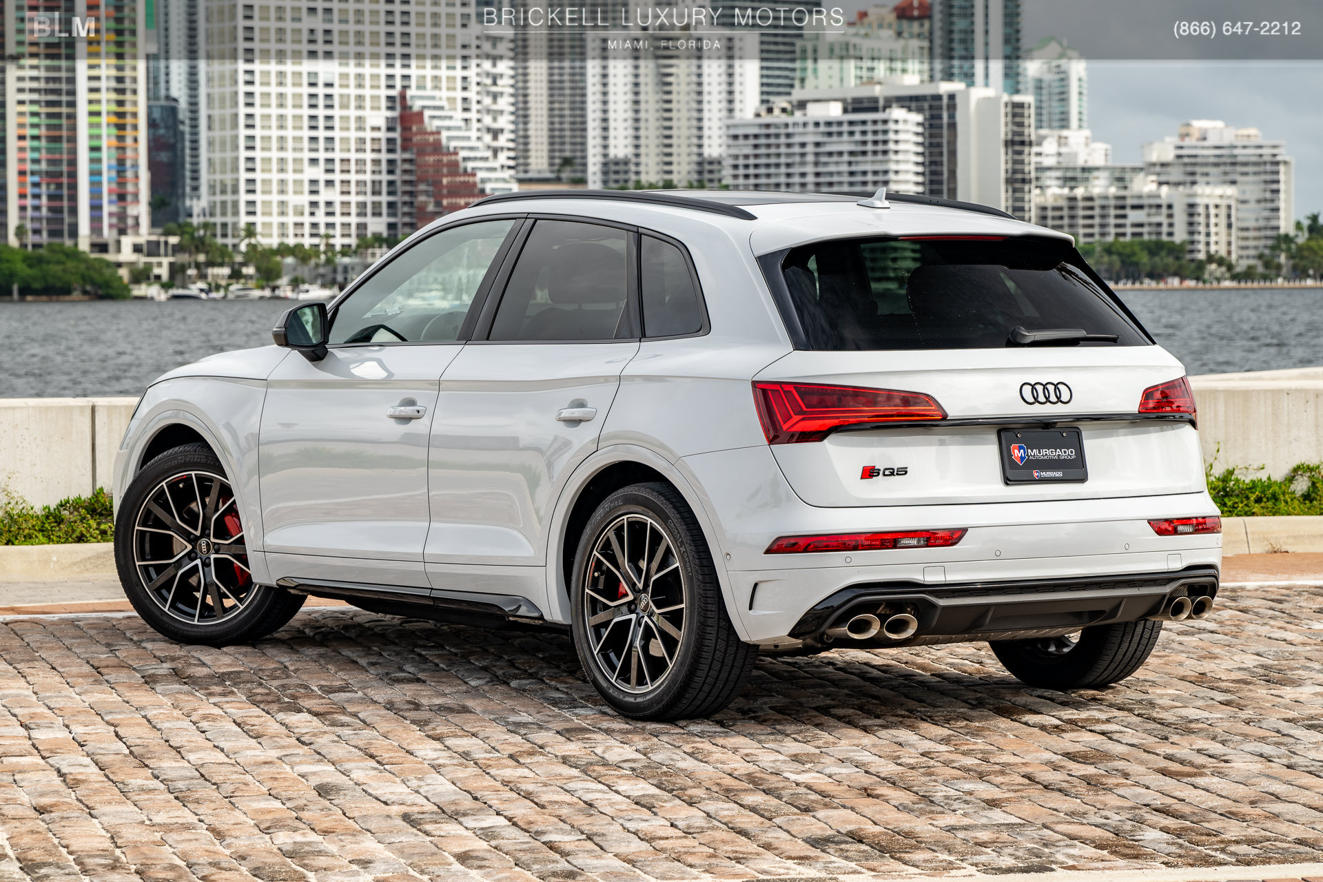 Used 2024 Audi SQ5 Prestige AWD/4WD image 12