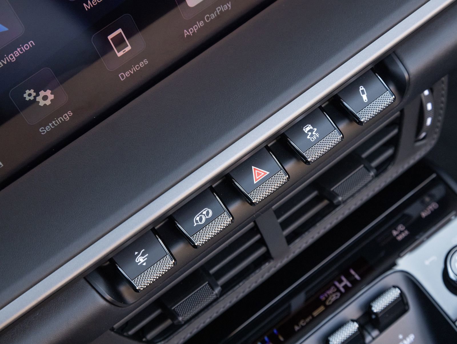 Certified 2026 Porsche 911 GTS image 28