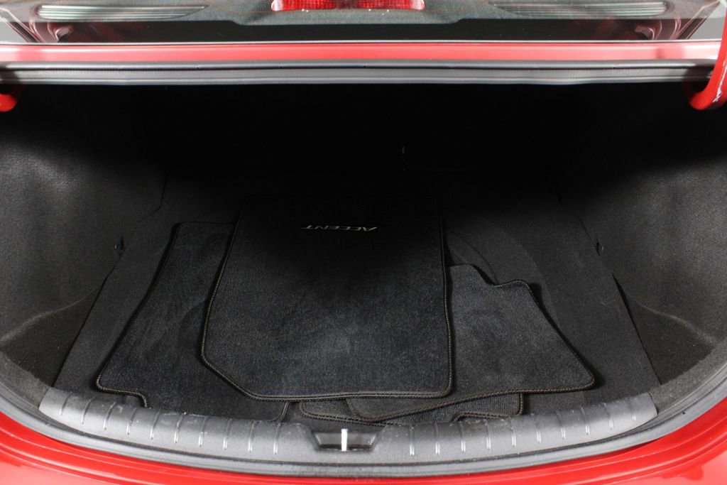 Used 2020 Hyundai Accent SE image 15