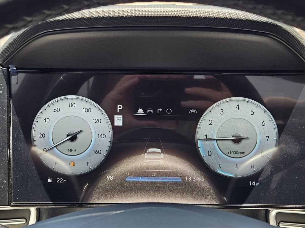 New 2026 Hyundai Elantra Limited FWD image 16