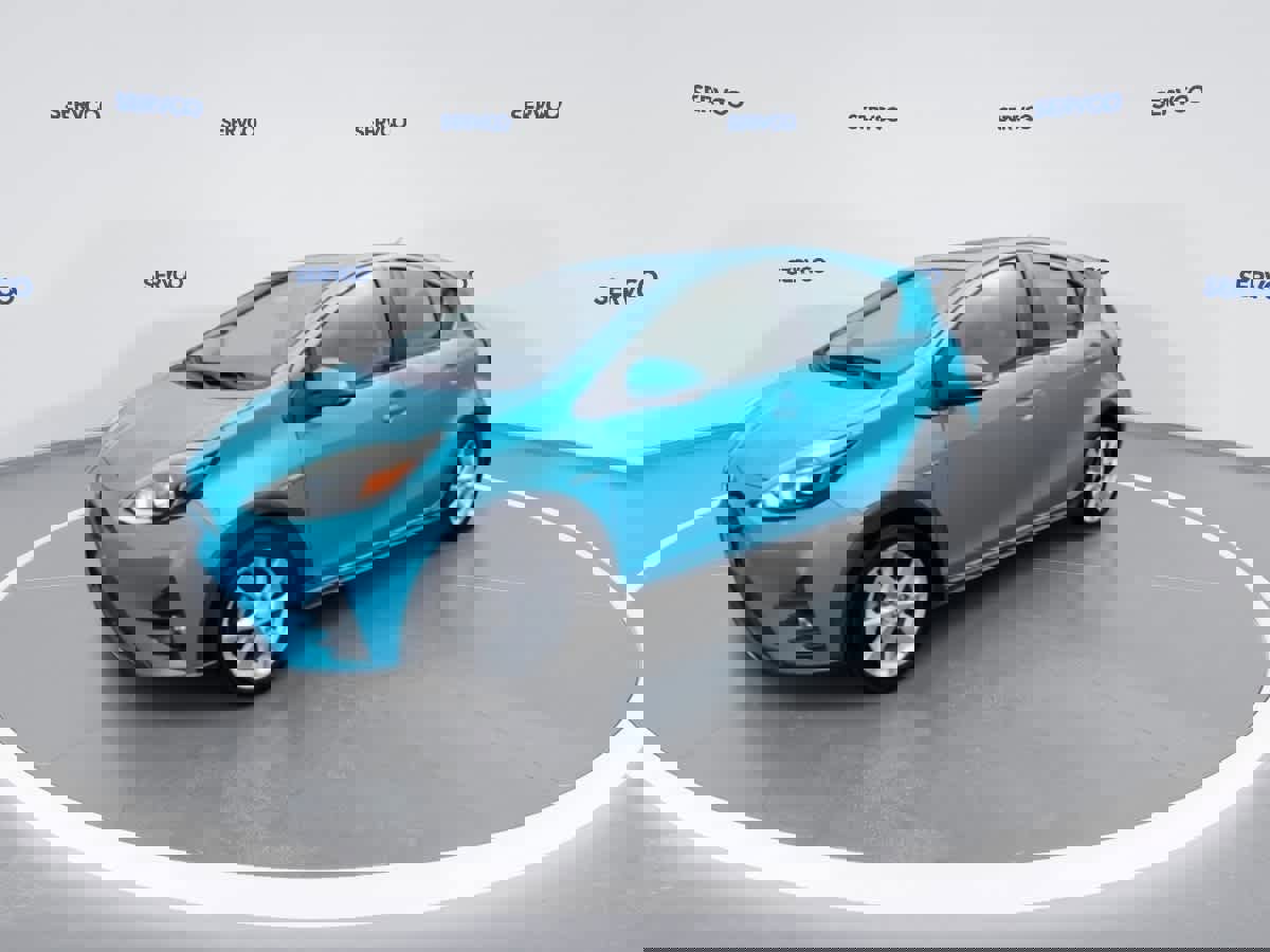 Used 2018 Toyota Prius C Four image 4