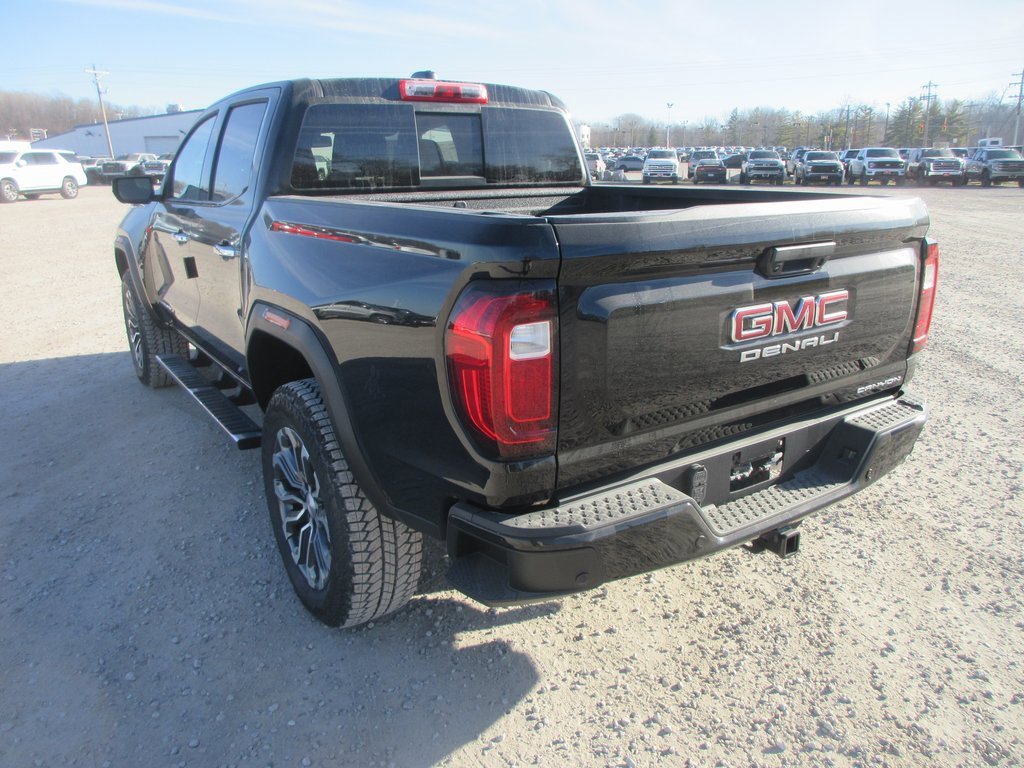 New 2026 GMC Canyon Denali image 9