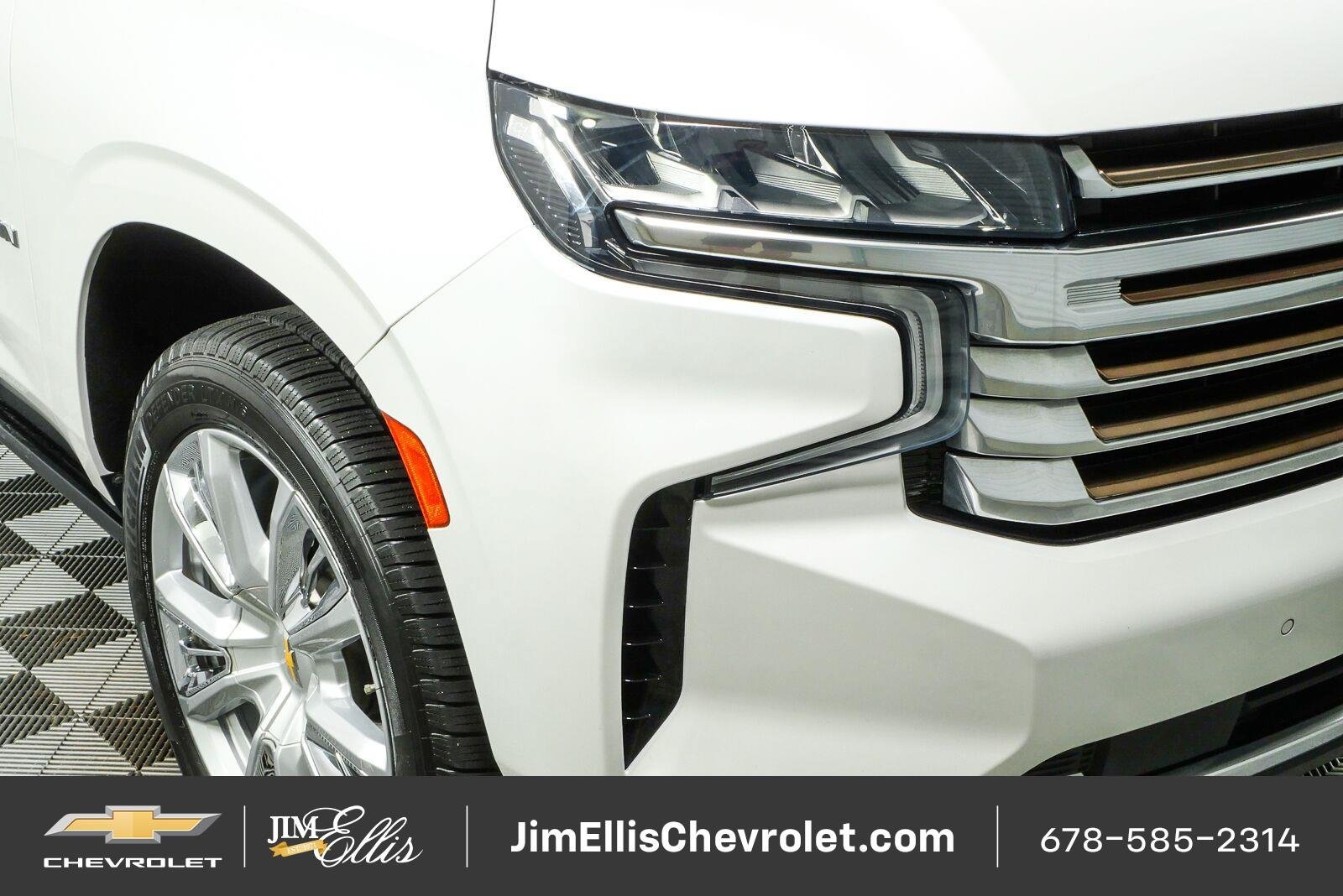 Certified 2021 Chevrolet Suburban High Country w/ Premium Package AWD/4WD image 41