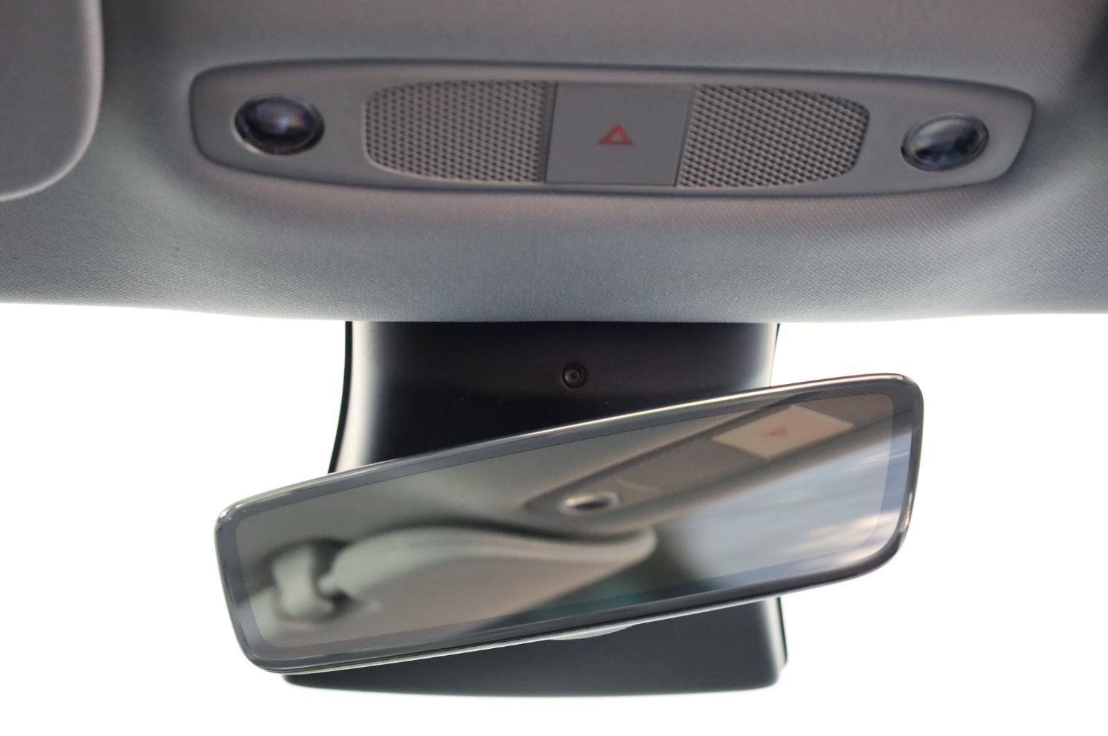 Used 2018 Tesla Model 3 Mid Range RWD image 38