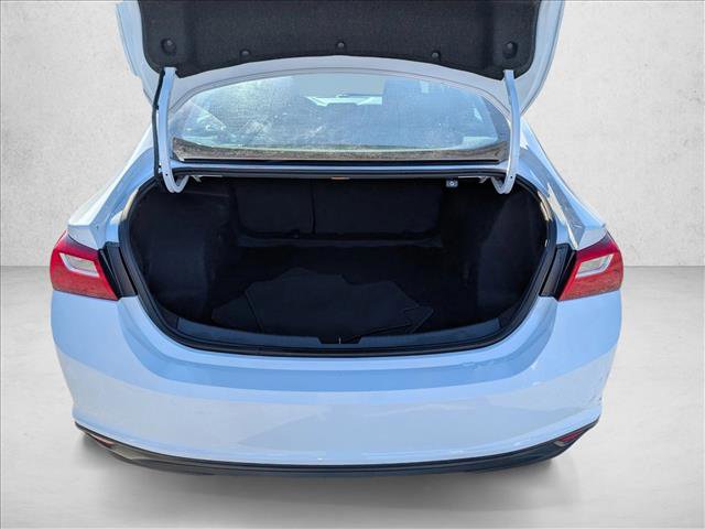 Used 2023 Chevrolet Malibu LT image 6