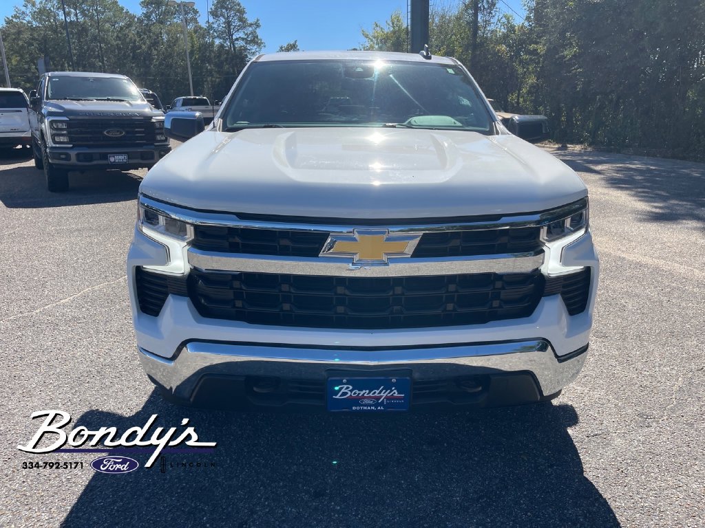 Used 2023 Chevrolet Silverado 1500 LT w/ Z71 Off-Road Package AWD/4WD image 2
