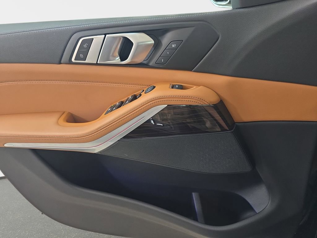 Used 2023 BMW X5 sDrive40i w/ Premium Package image 27