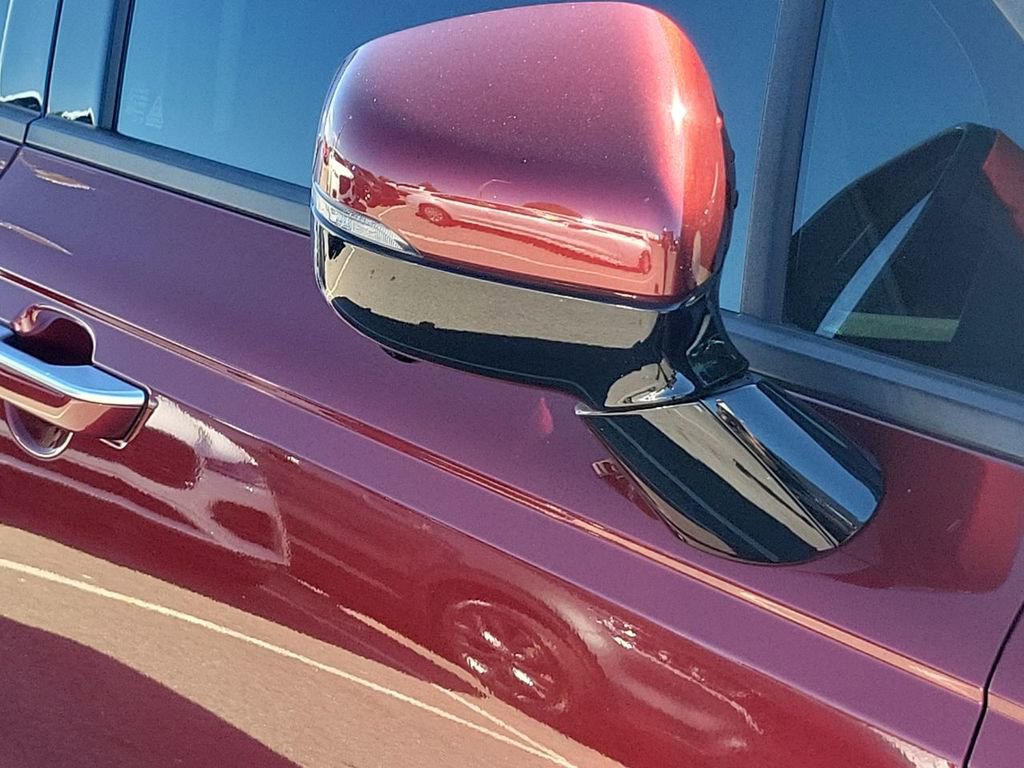 Used 2023 Kia Carnival SX Prestige image 8