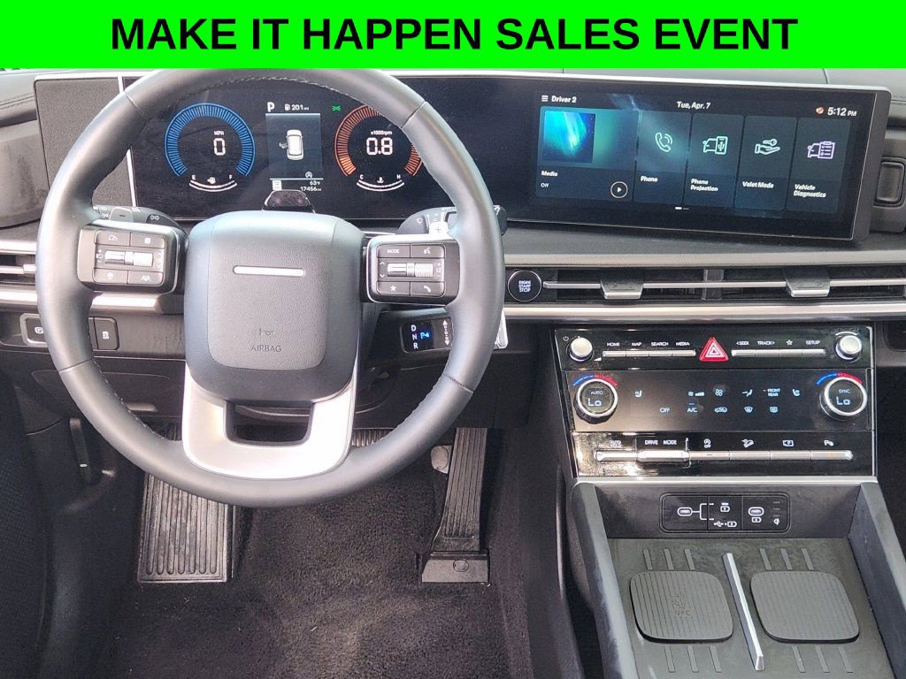 Used 2025 Hyundai Santa Fe SEL FWD image 20