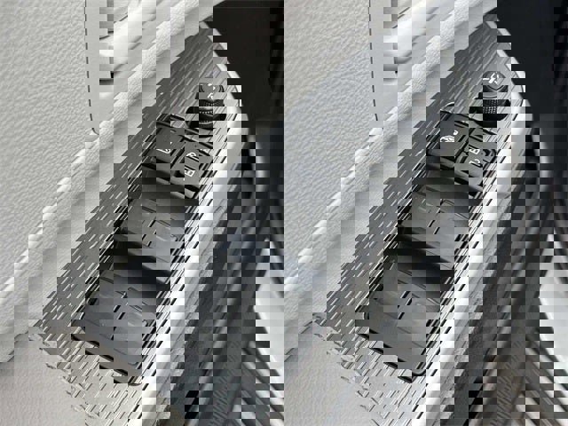 New 2026 Toyota Sienna LE image 22