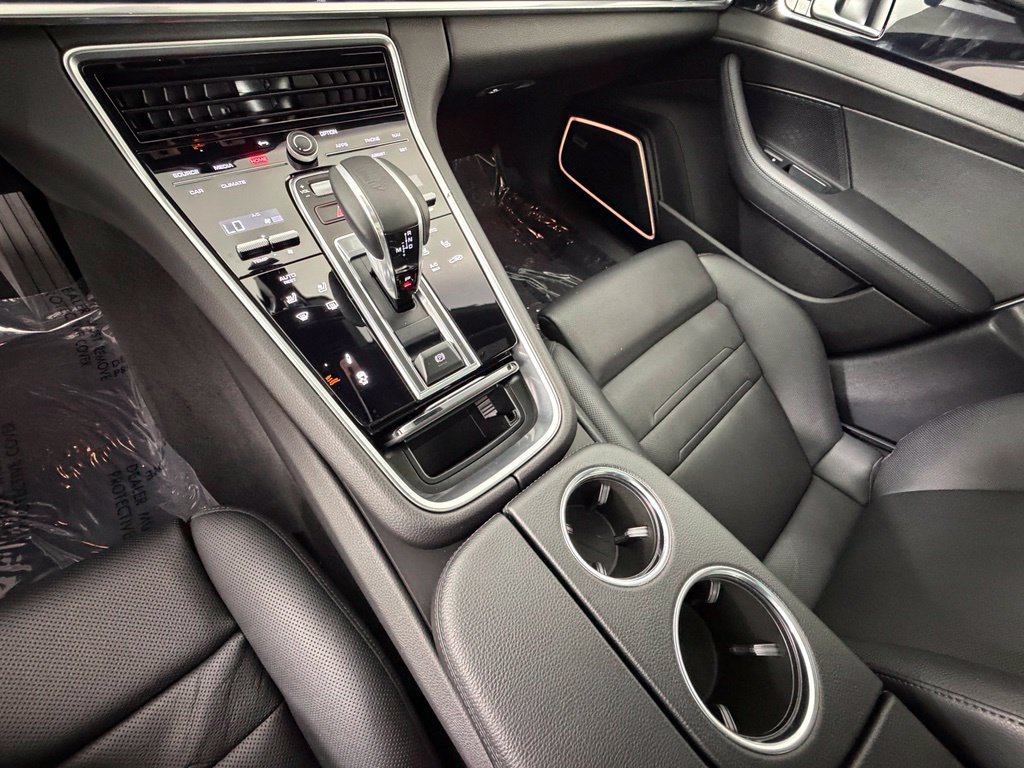 Certified 2023 Porsche Panamera 4 Platinum Edition AWD/4WD image 37