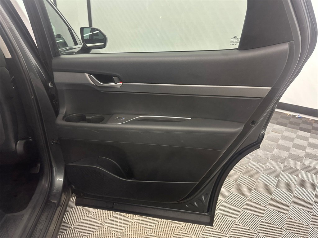 Used 2022 Hyundai Palisade SEL w/ Cargo Package image 17