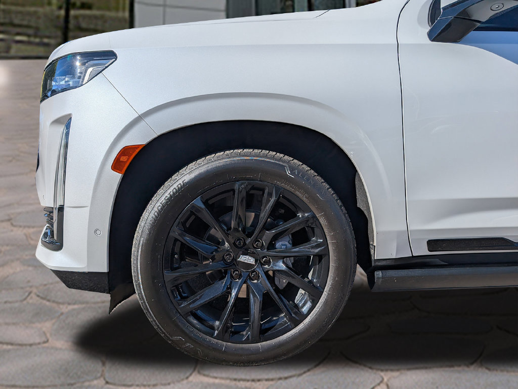 Certified 2024 Cadillac Escalade Sport Platinum w/ LPO, ONYX Package AWD/4WD image 8