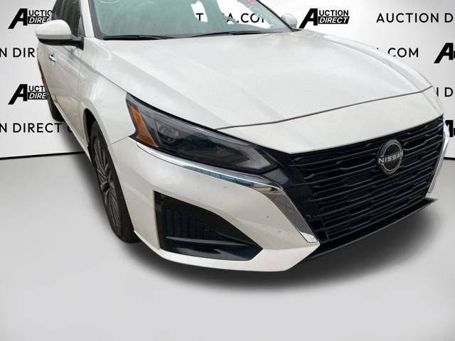 Used 2023 Nissan Altima 2.5 SV image 21