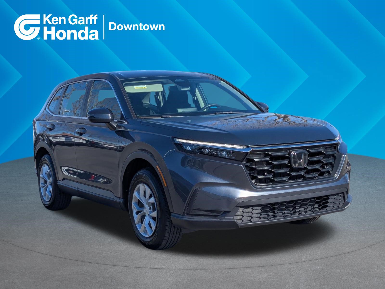 Used 2023 Honda CR-V LX image 1