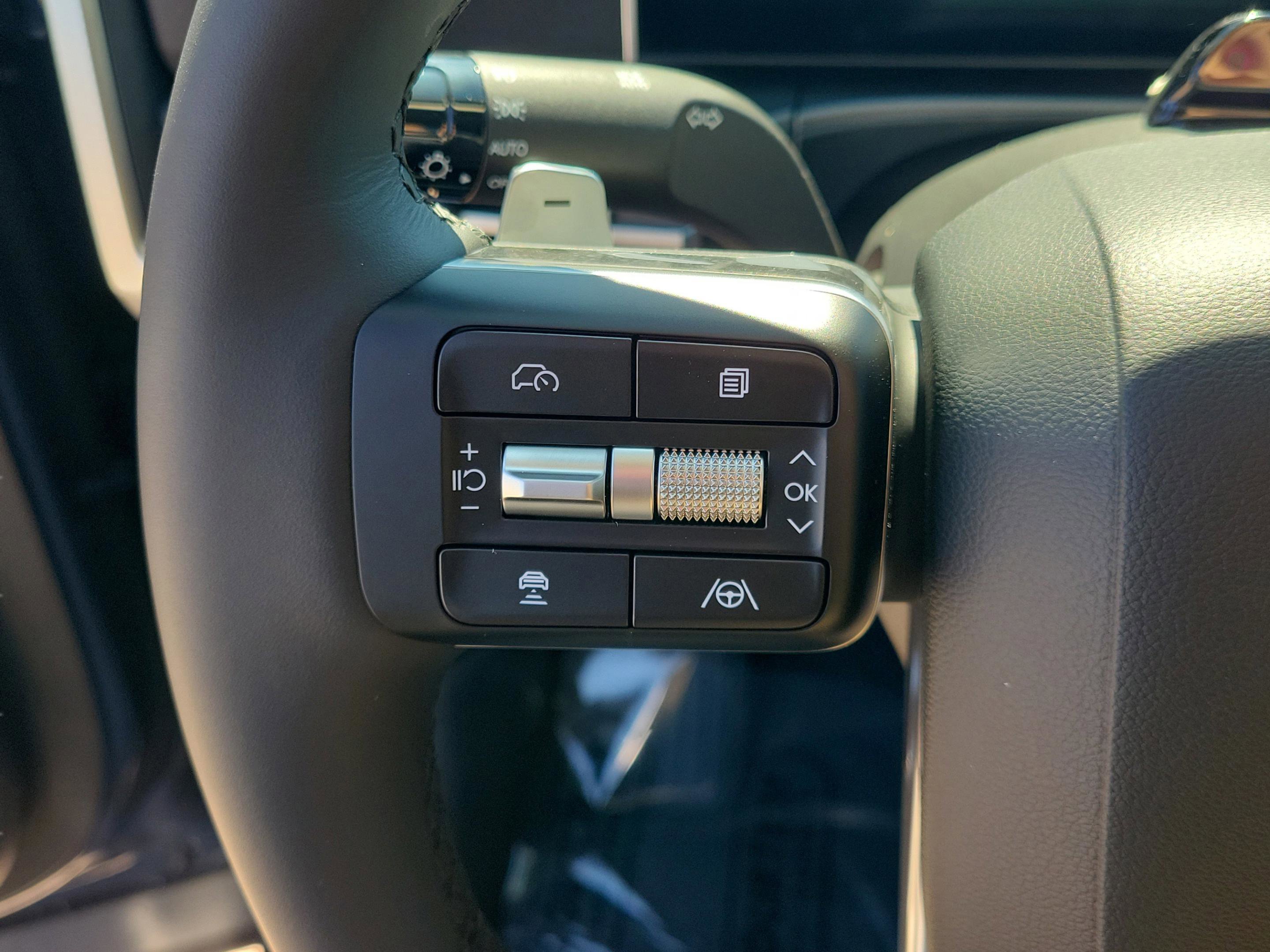 New 2026 Hyundai Santa Fe SEL image 23