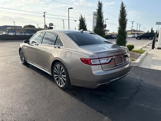 Used 2018 Lincoln Continental Select w/ Continental Climate Package FWD image 22