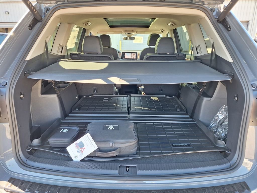 New 2026 Volkswagen Atlas SE image 17