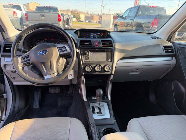 Used 2014 Subaru Forester 2.5i Limited AWD/4WD image 15