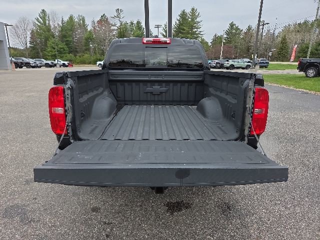 Used 2021 Chevrolet Colorado Z71 w/ Z71 Midnight Edition AWD/4WD image 8