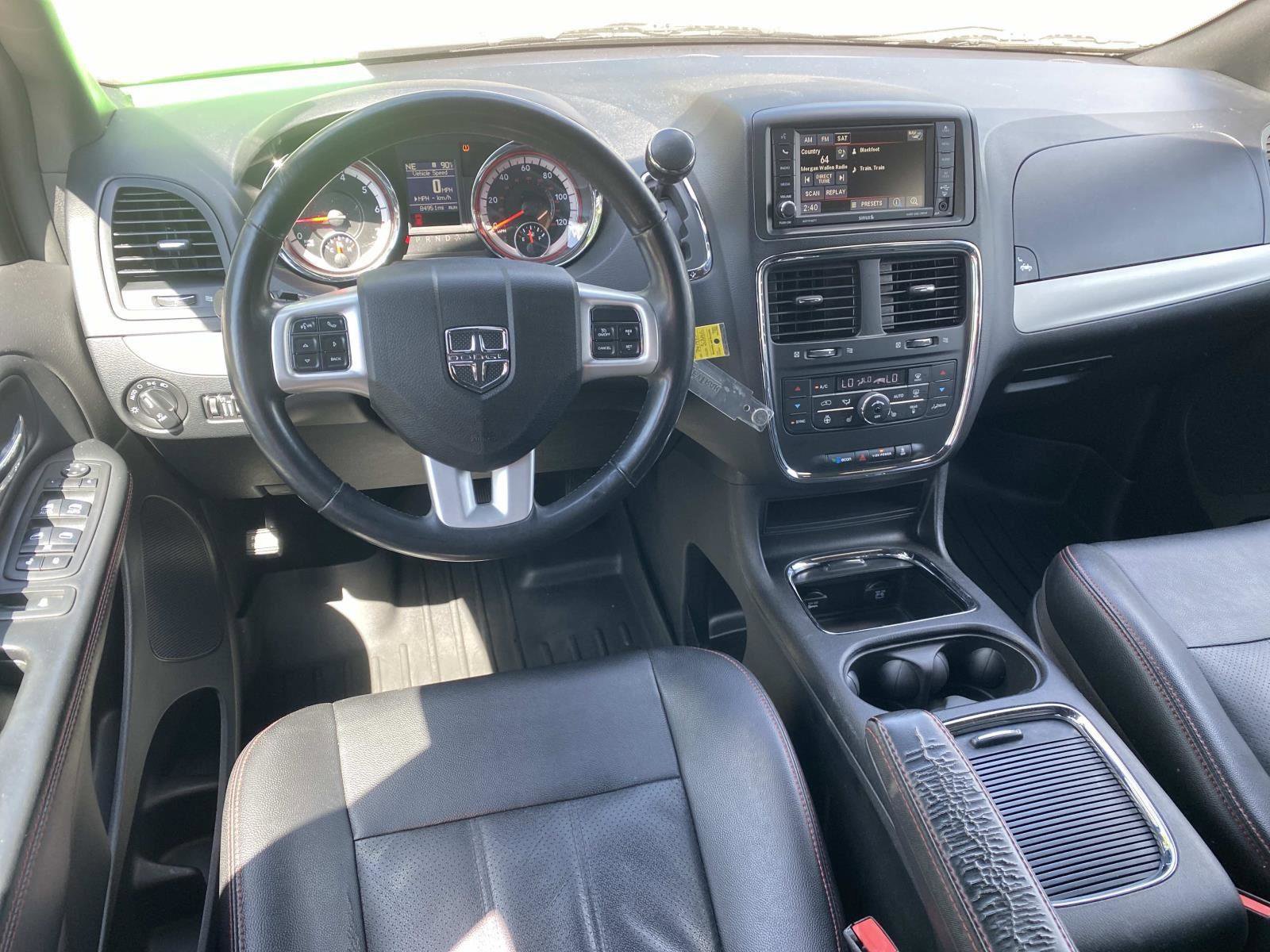 Used 2019 Dodge Grand Caravan GT image 19