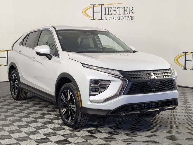 Used 2024 Mitsubishi Eclipse Cross SE image 2