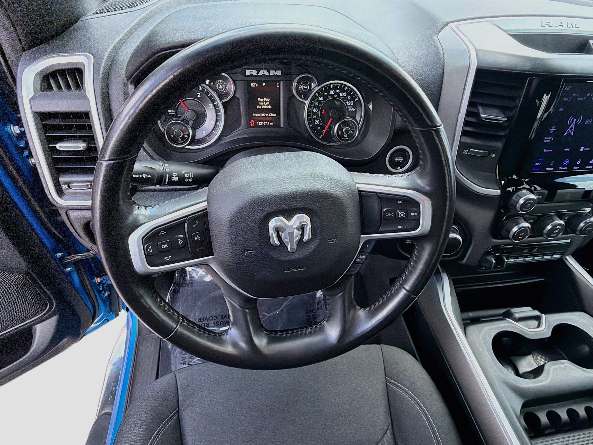 Used 2021 RAM 1500 4x4 Crew Cab image 37
