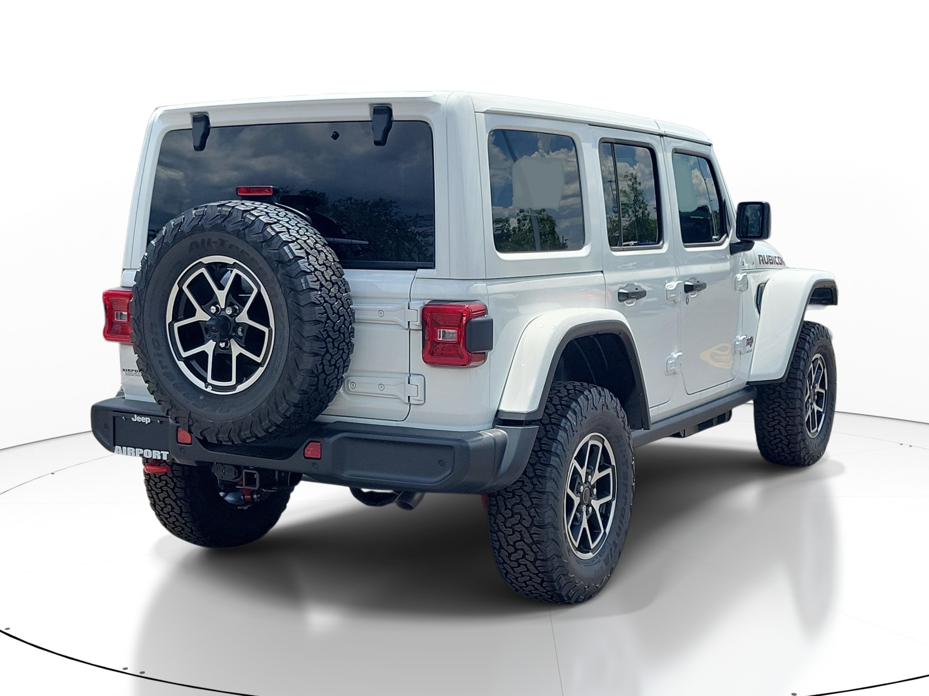 New 2026 Jeep Wrangler Unlimited Rubicon w/ Safety Group AWD/4WD image 4