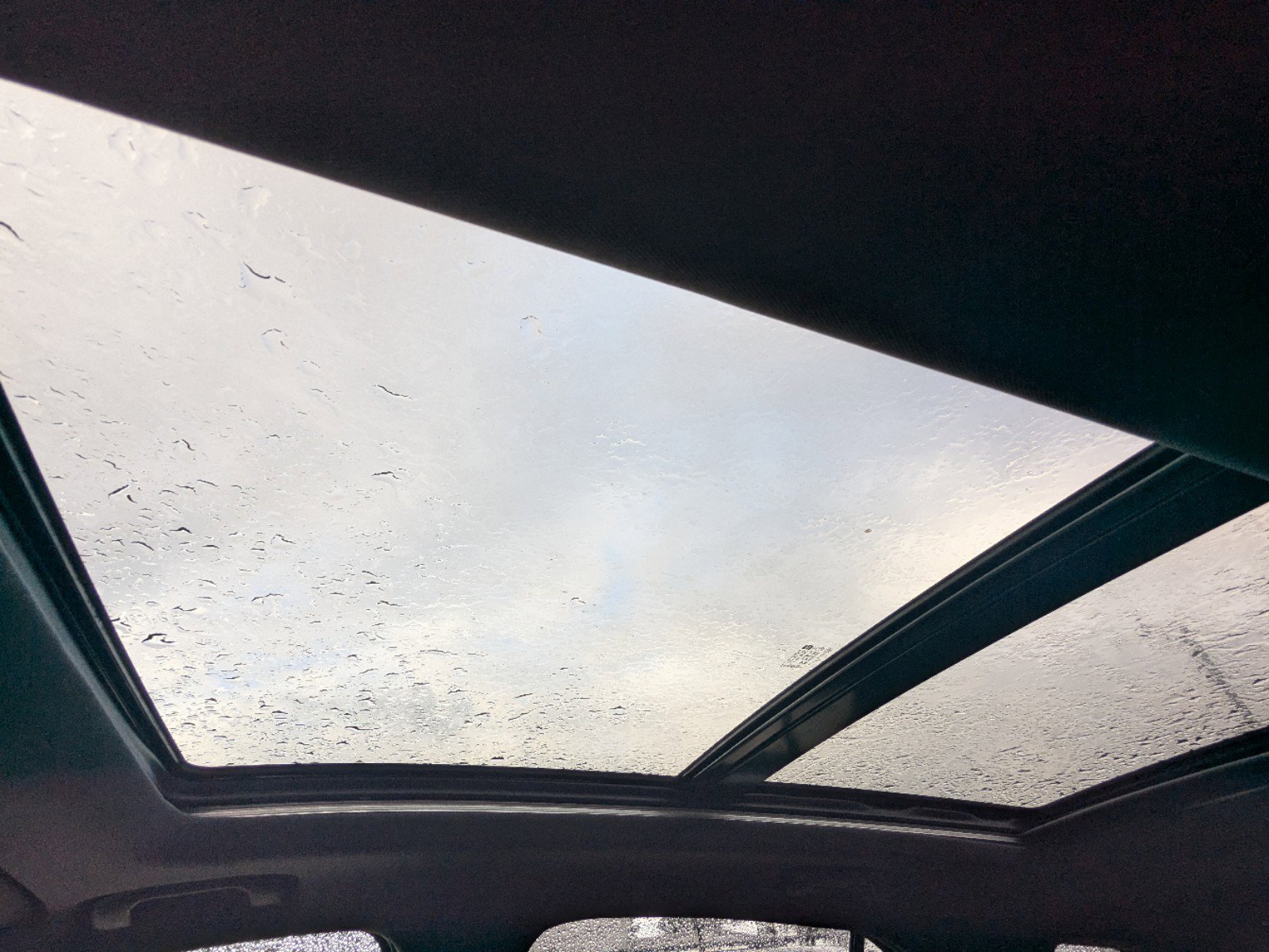 Used 2024 Chevrolet Equinox RS w/ RS Leather Package image 25