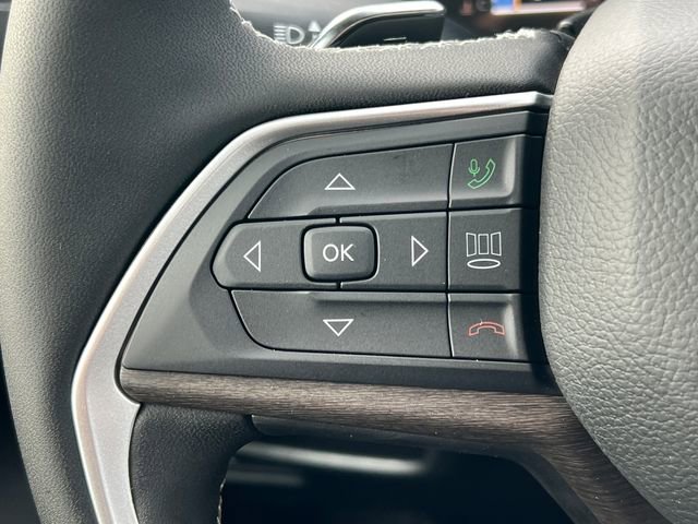 New 2026 Jeep Grand Cherokee Altitude image 18