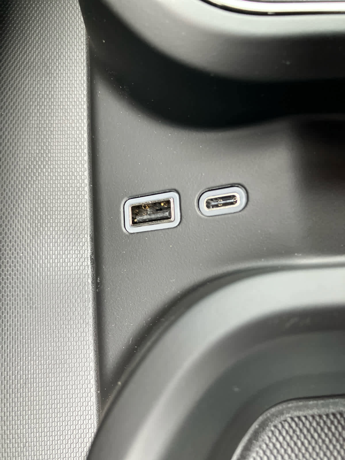 New 2026 GMC Sierra 2500 AT4 w/ AT4 Premium Plus Package image 37