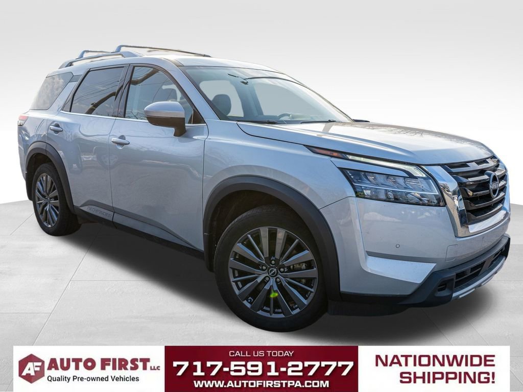 Used 2024 Nissan Pathfinder SL w/ SL Premium Package image 1
