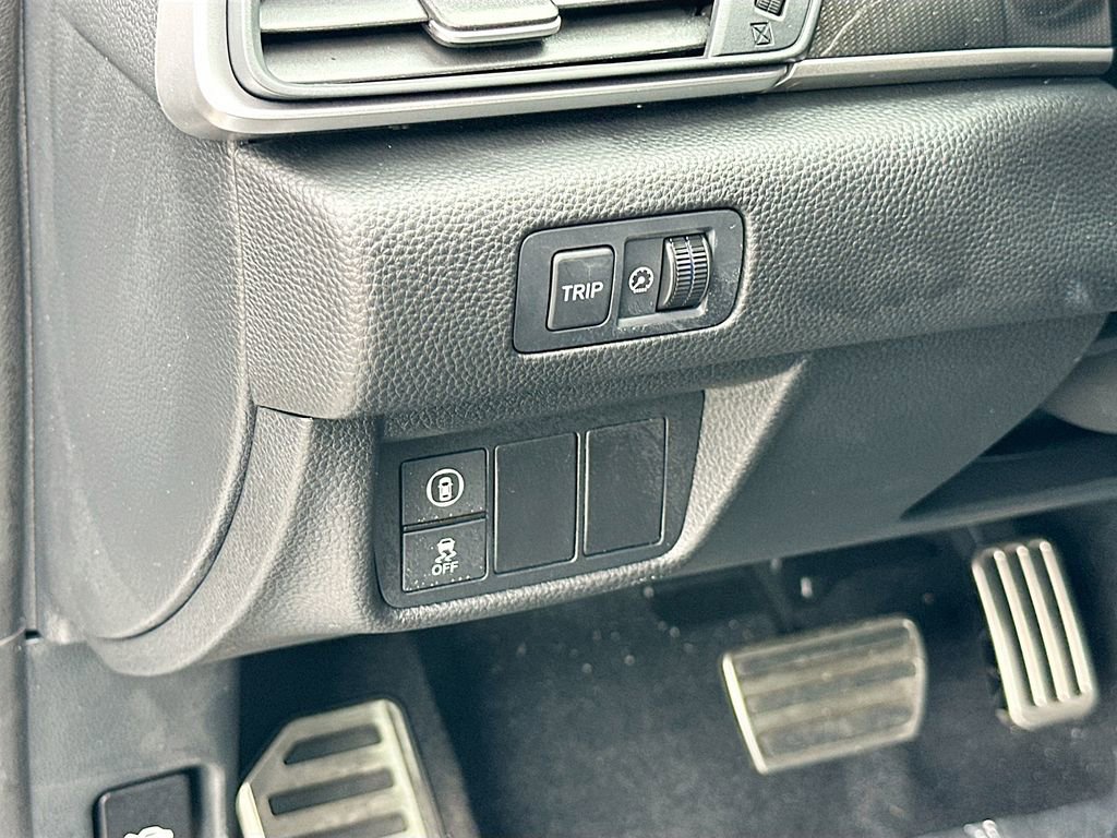 Used 2022 Honda Accord Sport image 10