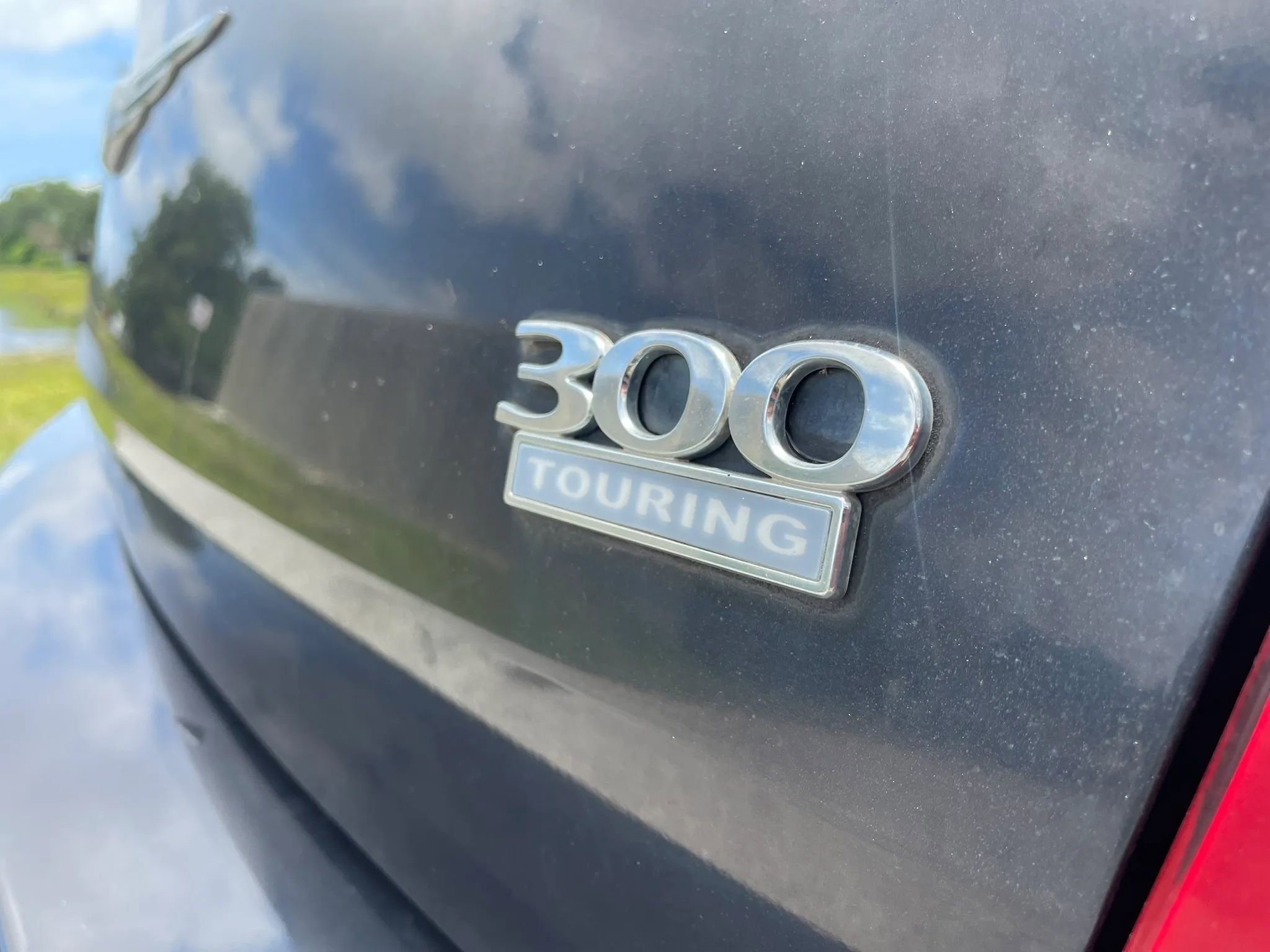 Used 2010 Chrysler 300 Touring RWD image 10
