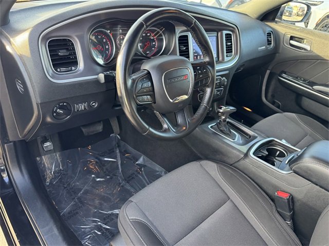 Used 2022 Dodge Charger SXT image 9