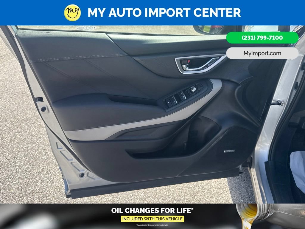 Used 2023 Subaru Forester Limited AWD/4WD image 10