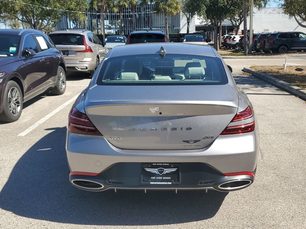 Used 2025 Genesis G70 2.5T image 5