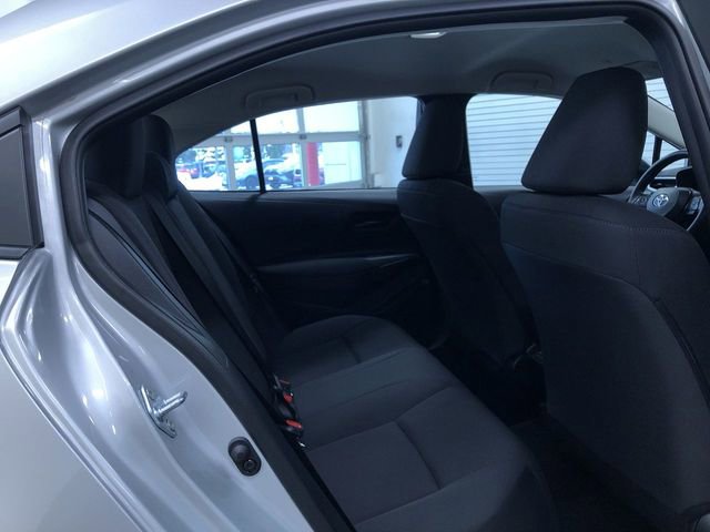 Used 2025 Toyota Corolla LE image 21