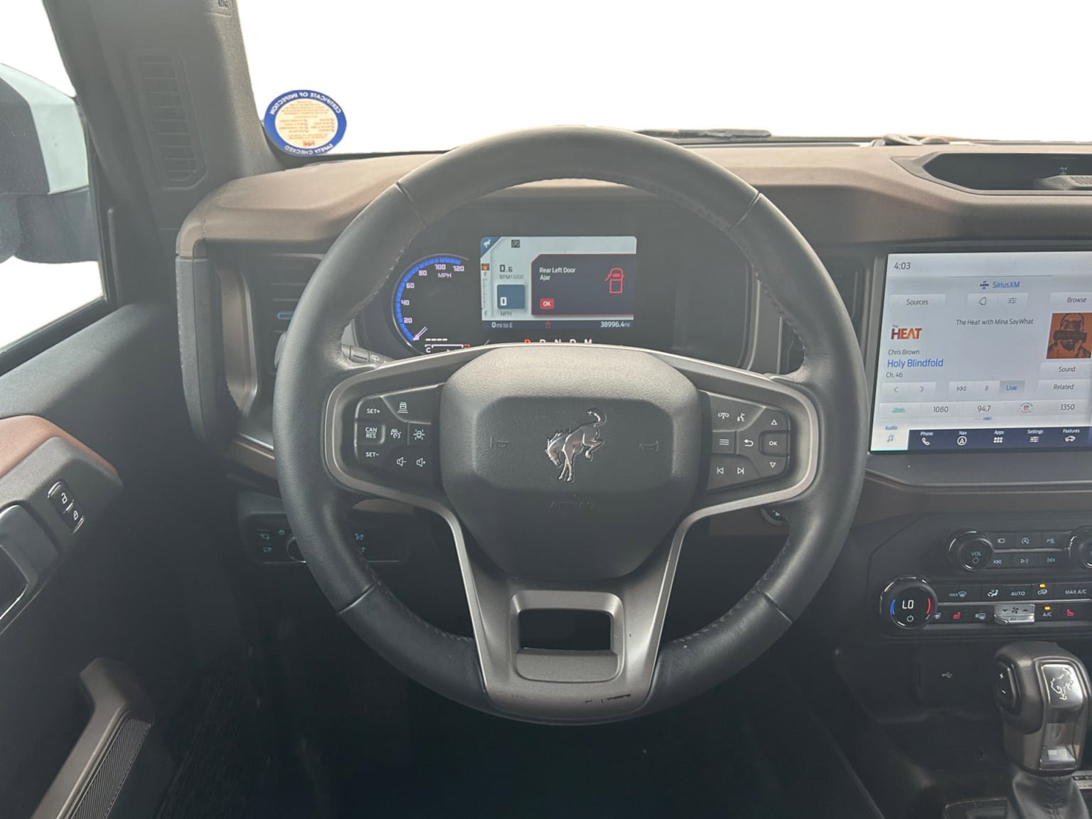 Used 2023 Ford Bronco Outer Banks AWD/4WD image 18