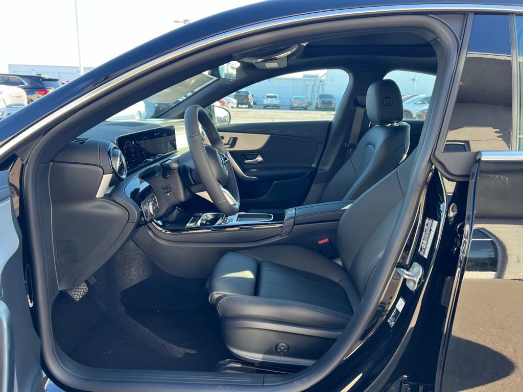 New 2026 Mercedes-Benz CLA 250 4MATIC image 9